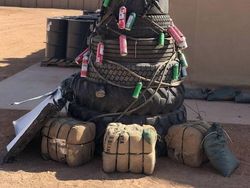 Kumpulan Potret Kreatif Pohon Natal Antimainstream