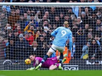 Psywar Pickford Berujung Gagalnya Penalti Haaland di Boxing Day