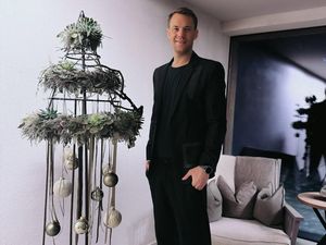 Duh, Pohon Natal Unik Manuel Neuer Dicibir Fans