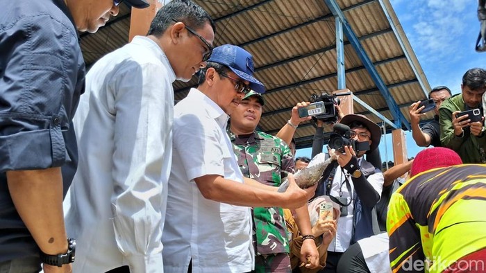 Menteri KP Sakti Wahyu Trenggono