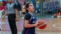 Hidup mama jadi lebih ringan, karena tau anak pertama mama seperti Kakak.., sambungnya lagi. Foto: instagram Nia Ramadhani