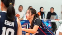 Ungkapan Nia Ramadhani dalam Instagram miliknya juga dipenuhi rasa bangga. Foto: instagram Nia Ramadhani