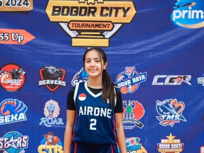 Nia Ramadhani Nia Ramadhani