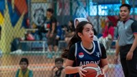 Tetap berprestasi ya, Mikha. Foto: instagram Nia Ramadhani