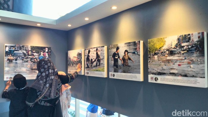 Pameran Foto 20 tahun tsunami Aceh. (Agus Setyadi/detikSumut)