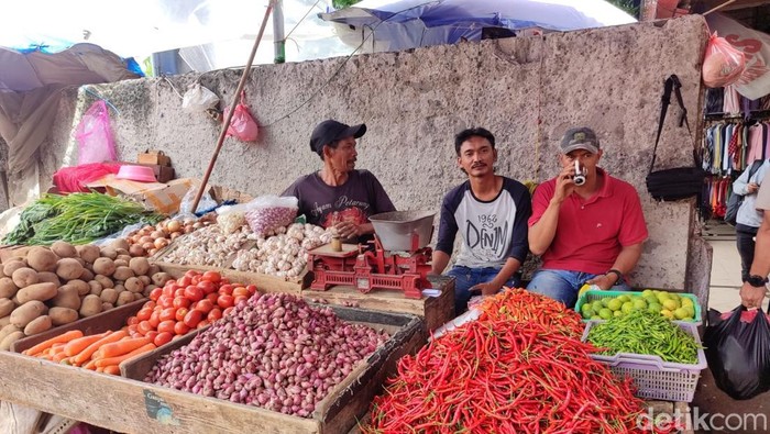 Pedagang di Pasar Kebayoran Lama