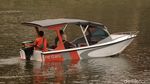 Liburan Murmer Naik Perahu di Situ Ciburuy