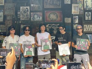 Video: Slank Rilis Album Joged Versi Vinyl di Ultah ke-41