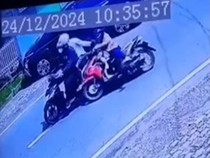 Ibu Bonceng Bayi Dijambret hingga Jatuh di Makassar, Polisi Buru Pelaku