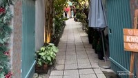 First stop, menikmati kopi Vietnam di asalnya.