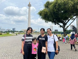 Dari Bali, Mike Ajak Anak ke Monas Saat Libur Natal: Biar Tahu Ikon Jakarta
