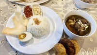 Digadang-gadang sebagai salah satu rawon daging terenak di Jakarta Selatan, menu ini laris manis dipesan di Amali. Foto: detikFood