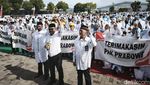 Bingkai Sepekan: Badai PHK Guncang Dunia Kerja