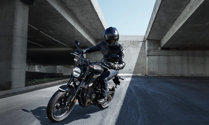 Honda CB125R 2025. Honda CB125R 2025.