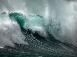 Kumpulan Foto Ombak, Menakjubkan Sekaligus Menakutkan