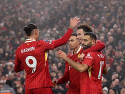 Liverpool Makin Menyala, Mo Salah Patahkan Kutukan Foto Natal