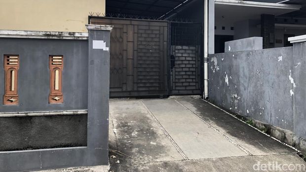 Penampakan kos tempat mahasiswi disiram air keras di Kota Jogja, Jumat (27/12/2024).