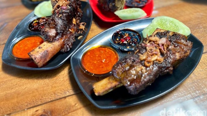 Dijamin Puas! Makan 5 Iga Bakar yang Terkenal Enak di Jakarta