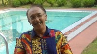 Marlon Renaldy yang berperan sebagai Pak Taka dalam sitkom OB meninggal dunia. (Foto: Instagram Marlon Renaldy)