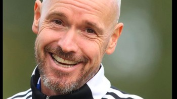 Orang paling bahagia saat ini ialah Erik ten Hag. Foto: (X.com).