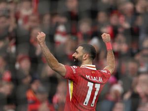 Video: Mohamed Salah Pilih Bertahan di Liverpool, Kontraknya Sampai 2027