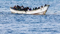 Kepulauan Canary di luar perairan Maroko pada satu dekade lalu menjadi jalur utama bagi para imigran dari Afrika untuk mencapai Eropa. 