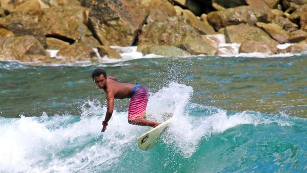 Pantai spot surfing di Desa Wisata Bowele Malang.