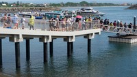 Mereka akan menyeberang ke destinasi wisata di Nusa Penida, Nusa Lembongan, dan Nusa Ceningan, Kabupaten Klungkung.