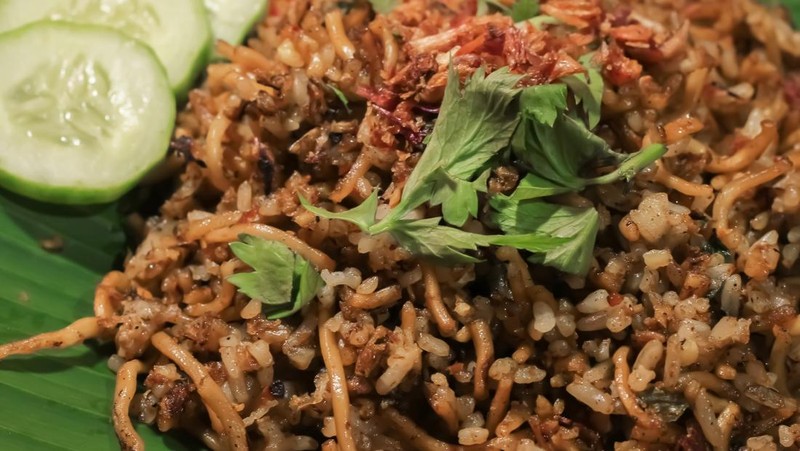 Resep Nasi Goreng Magelangan, Paduan Nasi dan Mi yang Gurih Nikmat