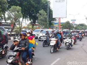 Jalur Pantura Cirebon Masih Jadi Favorit Pemudik Bersepeda Motor