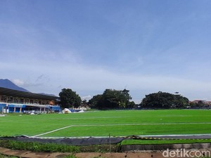 Stadion Legendaris di Garut yang Kini Berumput Sintetis