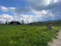 Makan Enak dengan View Pegunungan di Dusun Kuliner Batu