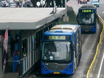 Generasi Z dan Transportasi Umum Jakarta: Apresiasi, Kritik, dan Harapan