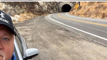 Duel (1971) Soledad Canyon Rd. Santa Clarita, CA. Foto: Boredpanda