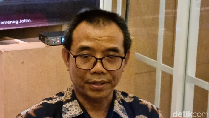 Kakanwil Kemenag Jatim Akhmad Sruji Bahtiar.