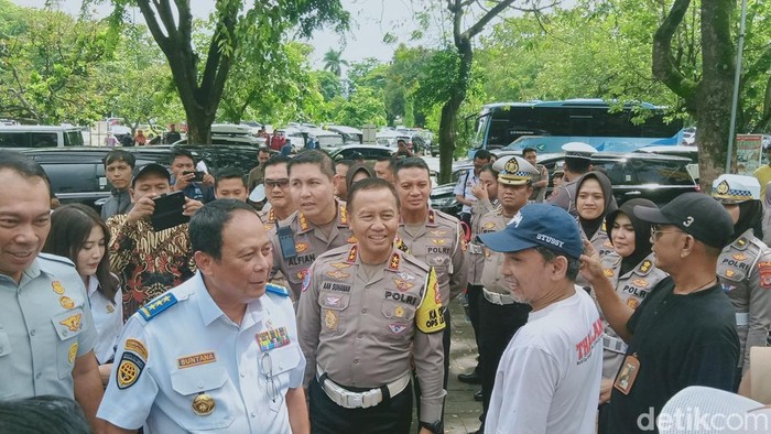 Korlantas dan Wamenhub mengecek kawasan Wisata Candi Prambanan, Sabtu (28/12/2024).