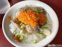 Warung Bakso Terkenal di Jakarta Ini Larang Pengunjung Lap Meja Pakai Tisu