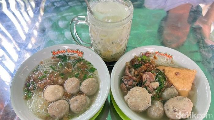 Mantul! 5 Bakso Favorit Sepanjang 2024 Ada di Bandung hingga Tangerang