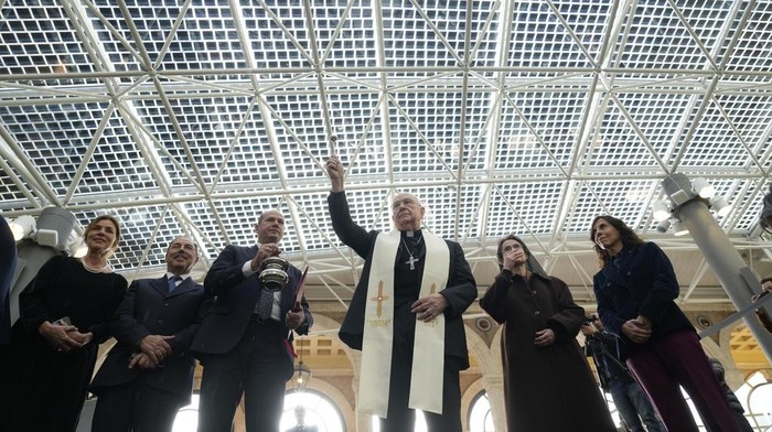 The new photovoltaic glass roof at the entrance to the Vatican Museums is inaugurated, at the Vatican, Friday, Dec. 20, 2024. (AP Photo/Gregorio Borgia)