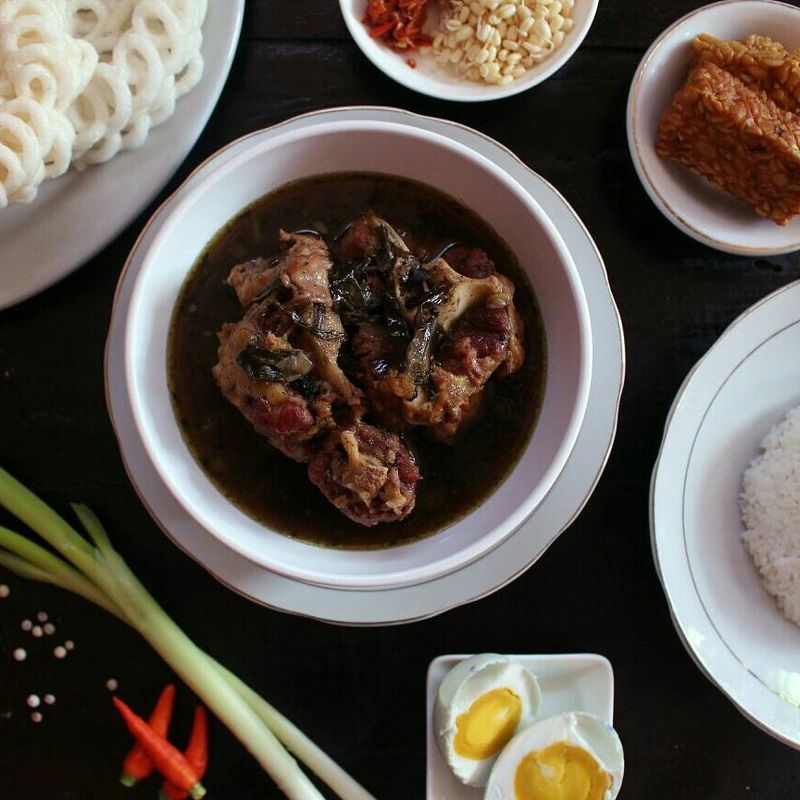 Pondok Rujak Soto & Rawon Bik Ati di Banyuwangi