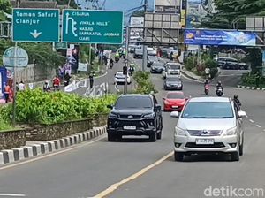 Video: Dear Pengendara, Polisi Imbau Tak Gunakan Jalur Alternatif ke Puncak Bogor