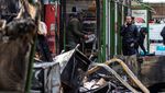 Sisa-sisa Pasar Liburan Populer di New York yang Hangus Terbakar