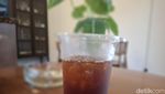 Slurrp! Segarnya Racikan Kopi Khas Bogor dari Toko Kopi Berusia 1 Abad
