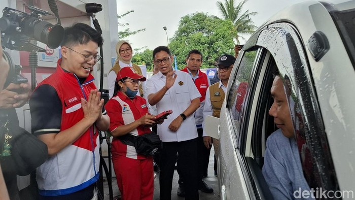 Wamen ESDM dan BPH Migas cek SPBU di Pekanbaru