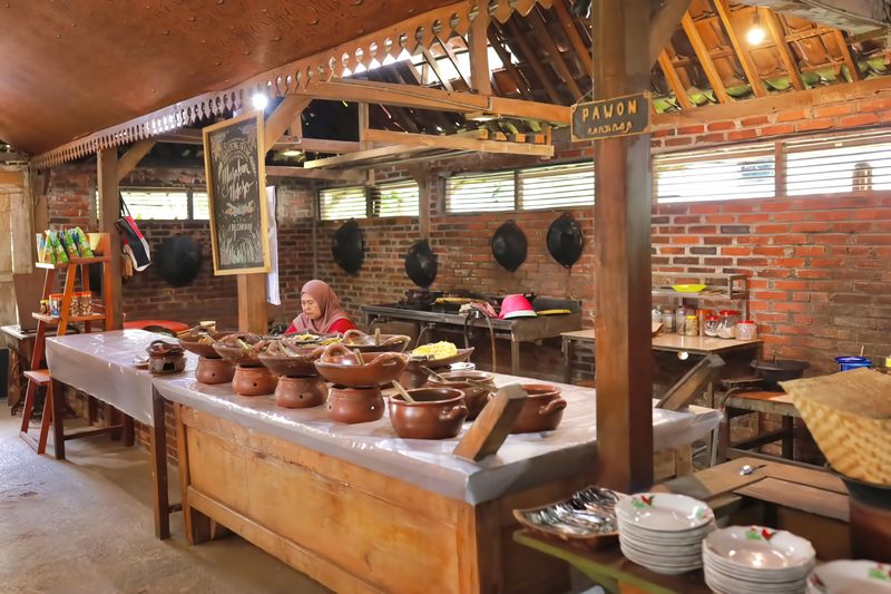 Waroeng Belik, Restoran Keluarga di Jogja Nuansa Jawa