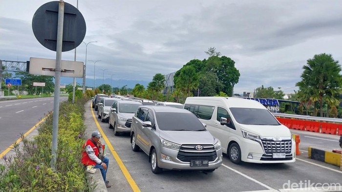 arus lalin exit Tol Singosari meningkat saat libur nataru