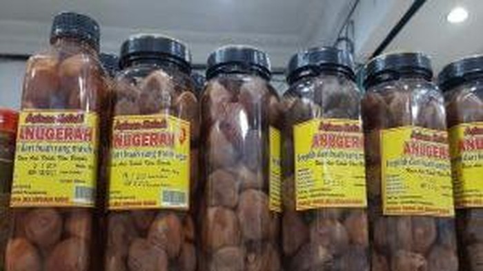 Asinan kelubi khas Bangka Belitung