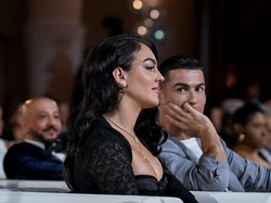 7 Foto Ronaldo dan Georgina Rodriguez yang Disebutnya Sebagai Istri