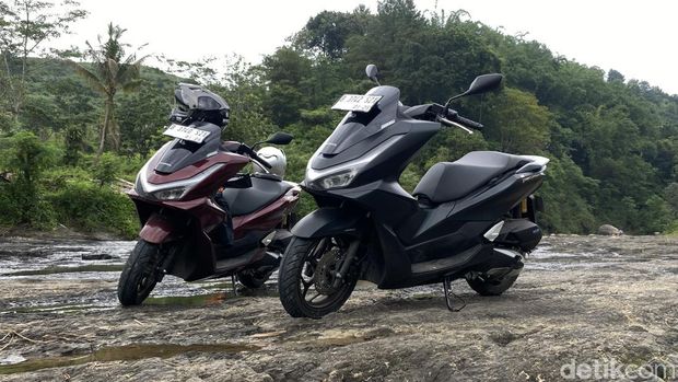 Honda PCX 160 RoadSync