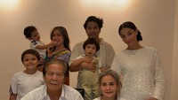 Momen kenangan bersama ayah Hardy sebelum meninggal dunia. Foto: instagram Jessica Iskandar